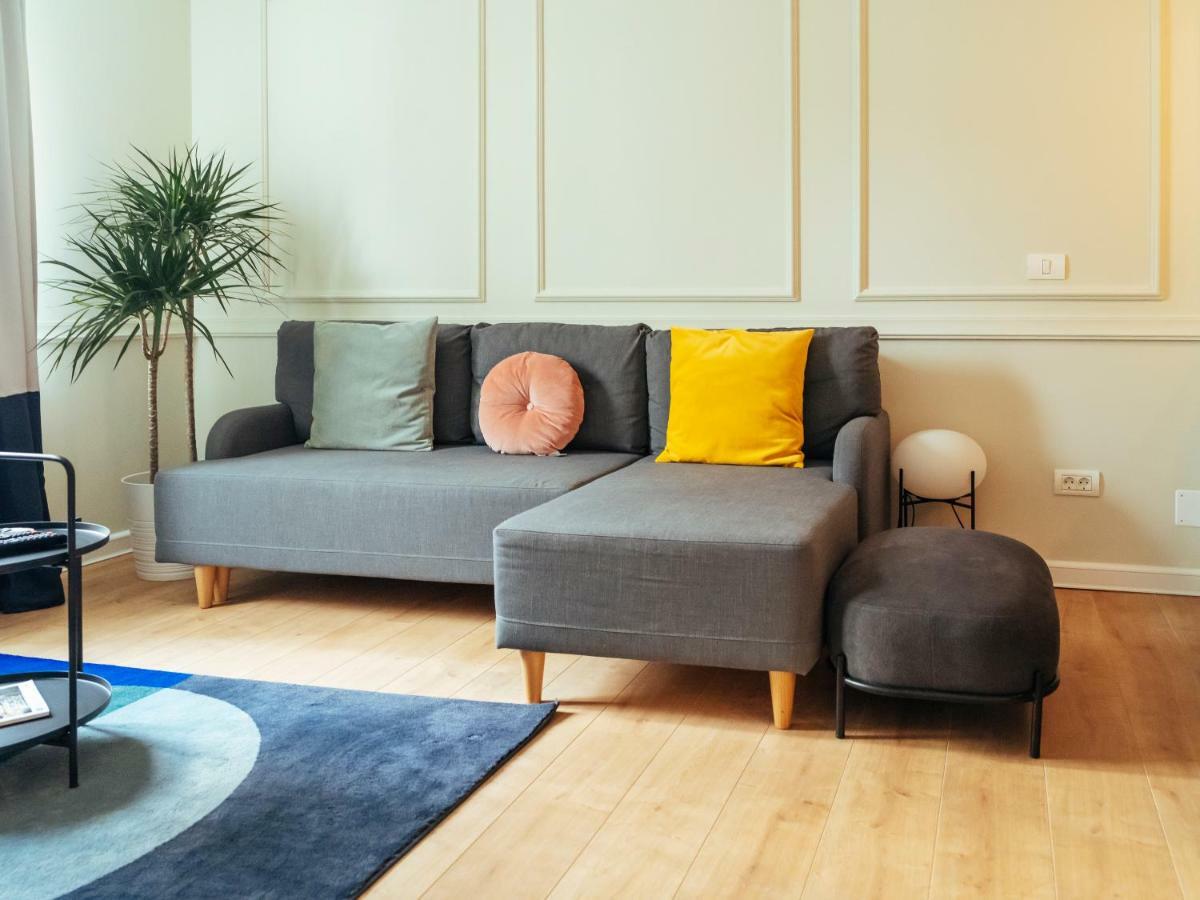Classy Apartment - Old Town Bucureşti Ngoại thất bức ảnh
