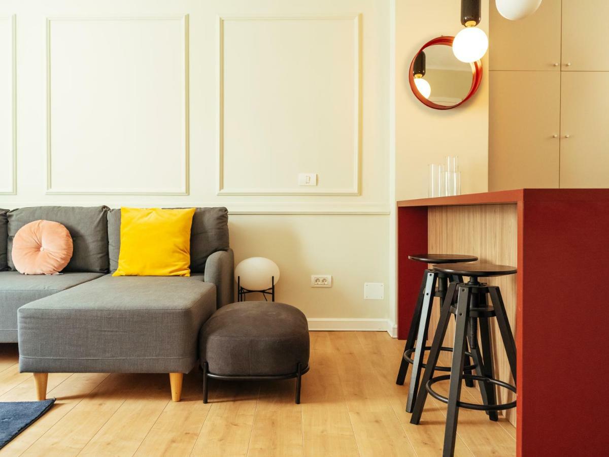Classy Apartment - Old Town Bucureşti Ngoại thất bức ảnh